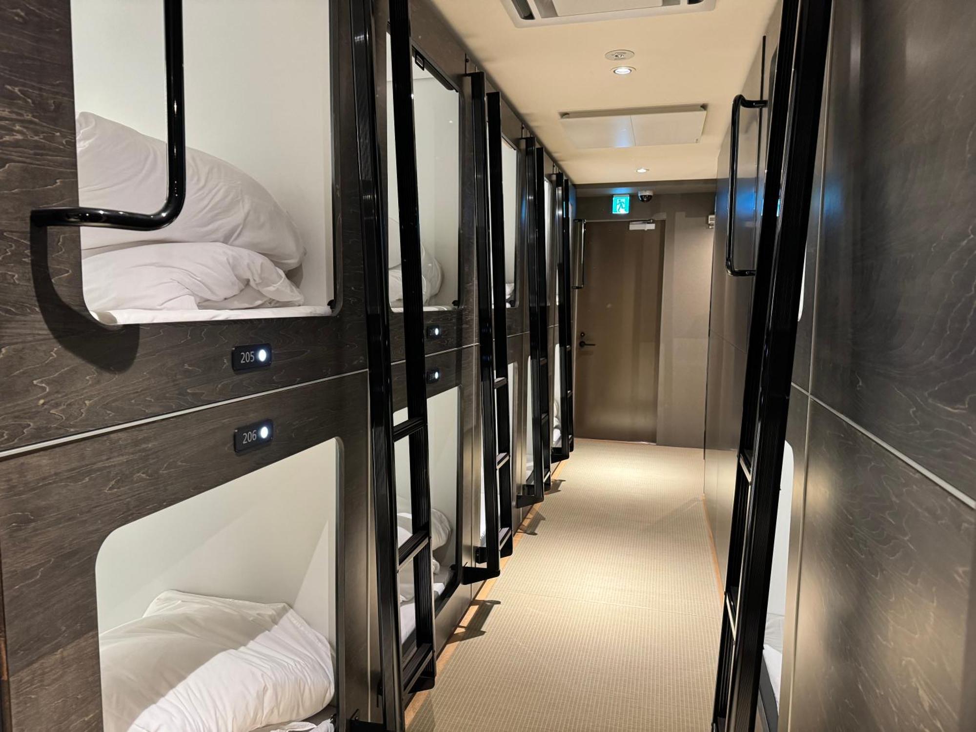 Capsule Hotel Suzumoriya Präfektur Tokio Exterior foto